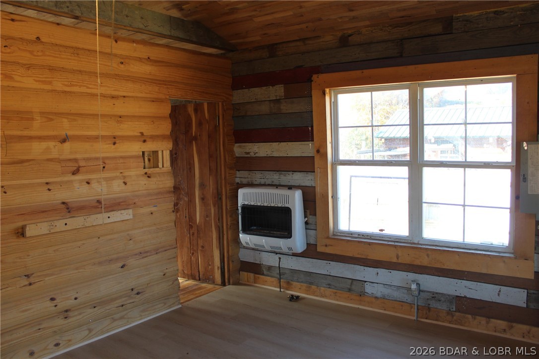 382 Spring Cove Road Sunrise Beach, MO 65079 - Photo 13 of 27