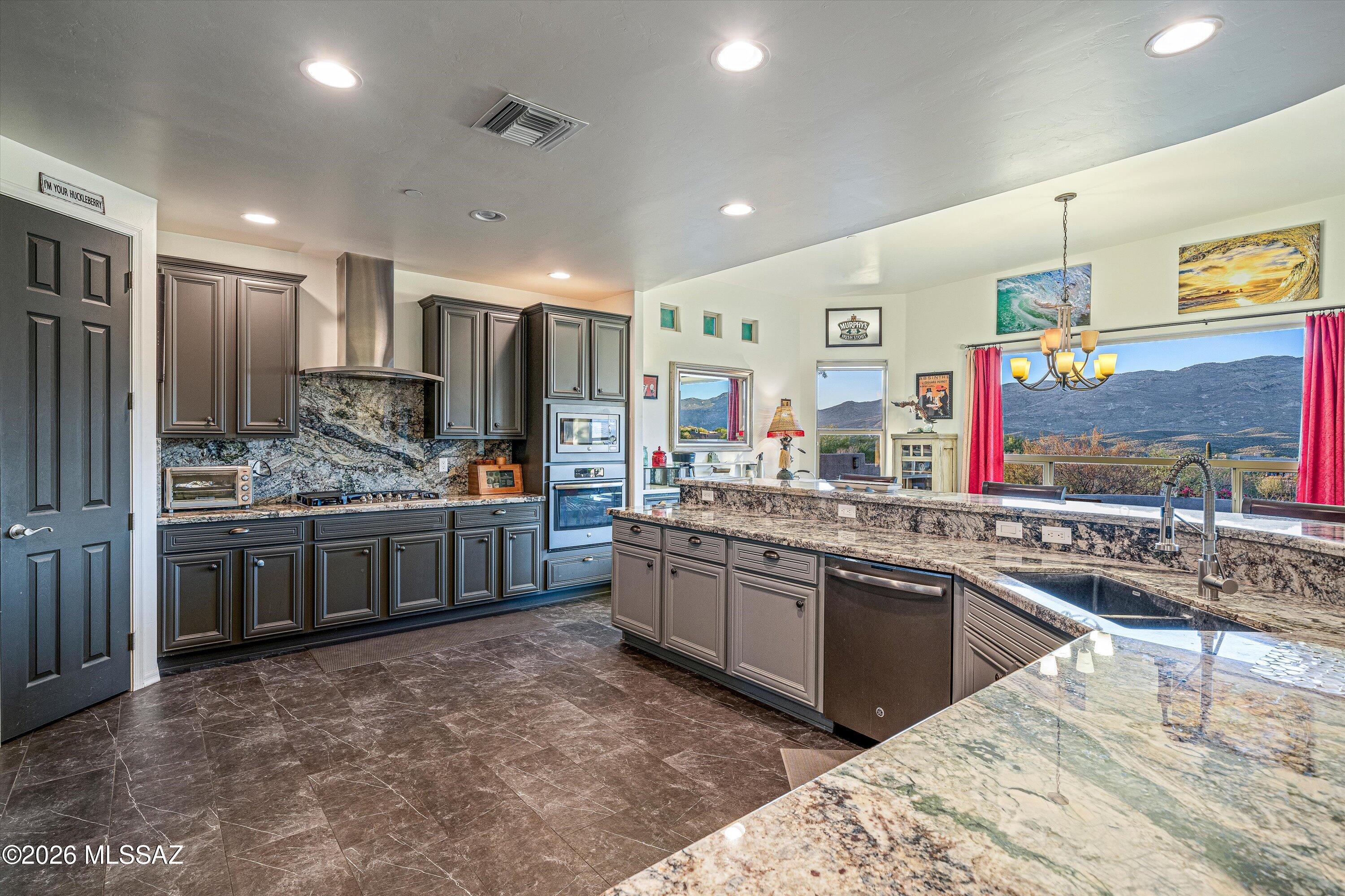 14589 East Cir Q Ranch Place Vail, AZ 85641 - Photo 11 of 33 Kitchen