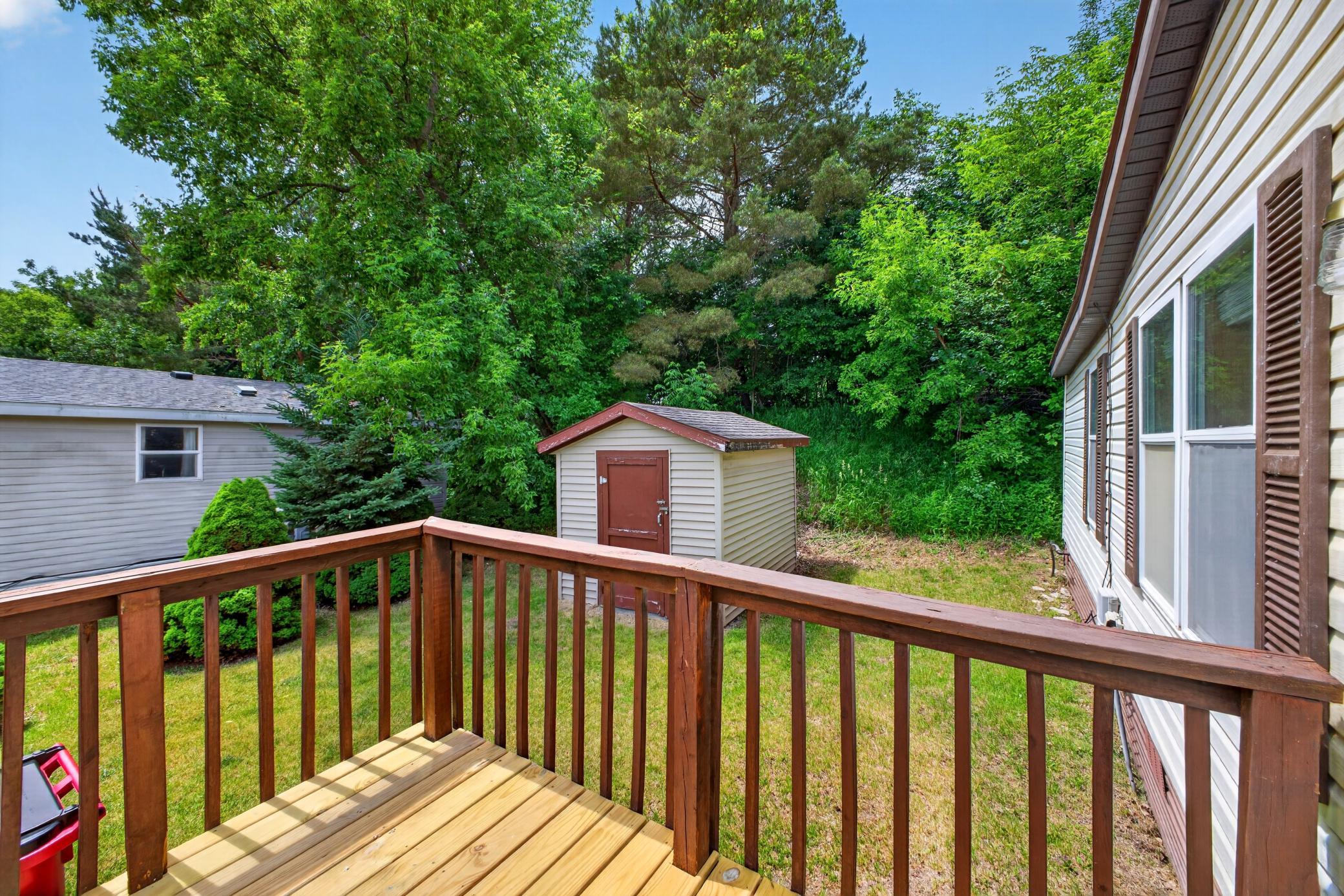 580 36th Street Southwest Rochester, MN 55902 - Photo 8 of 29