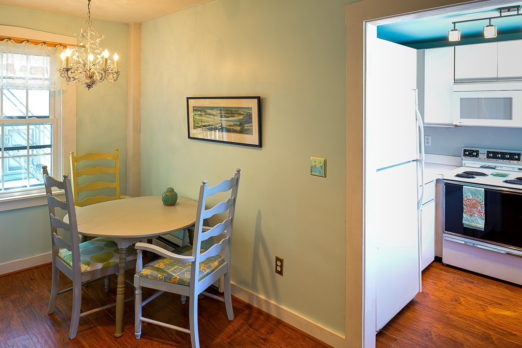 10 State Street, Unit 3 Marblehead, MA 01945 - Photo 4 of 13 Gallery Image 4