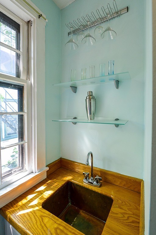 10 State Street, Unit 3 Marblehead, MA 01945 - Photo 7 of 13 Gallery Image 7