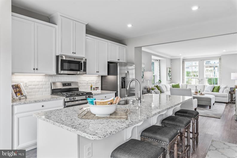 7113 Sollers Point Road Baltimore, MD 21222 - Photo 6 of 21