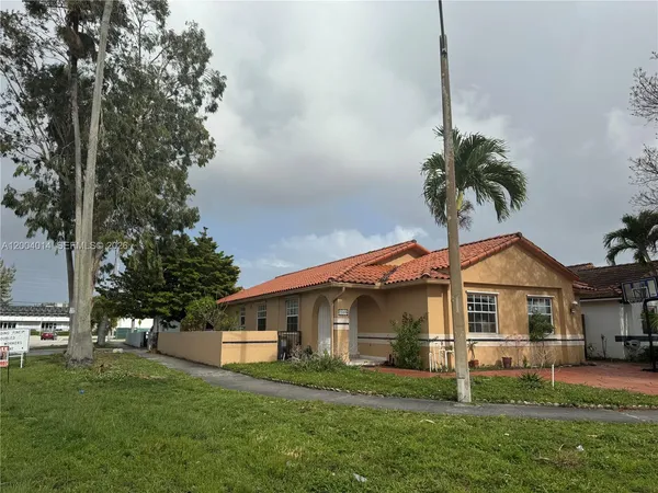 $649,000 | 7599 West 4th Court, Hialeah, FL 33014