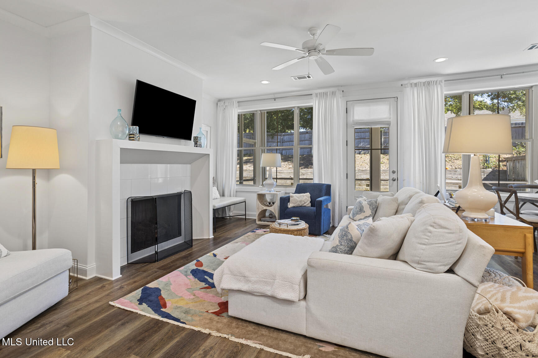 122 Bleu Drive Ridgeland, MS 39157 - Photo 4 of 21 122 Bleu Dr-15