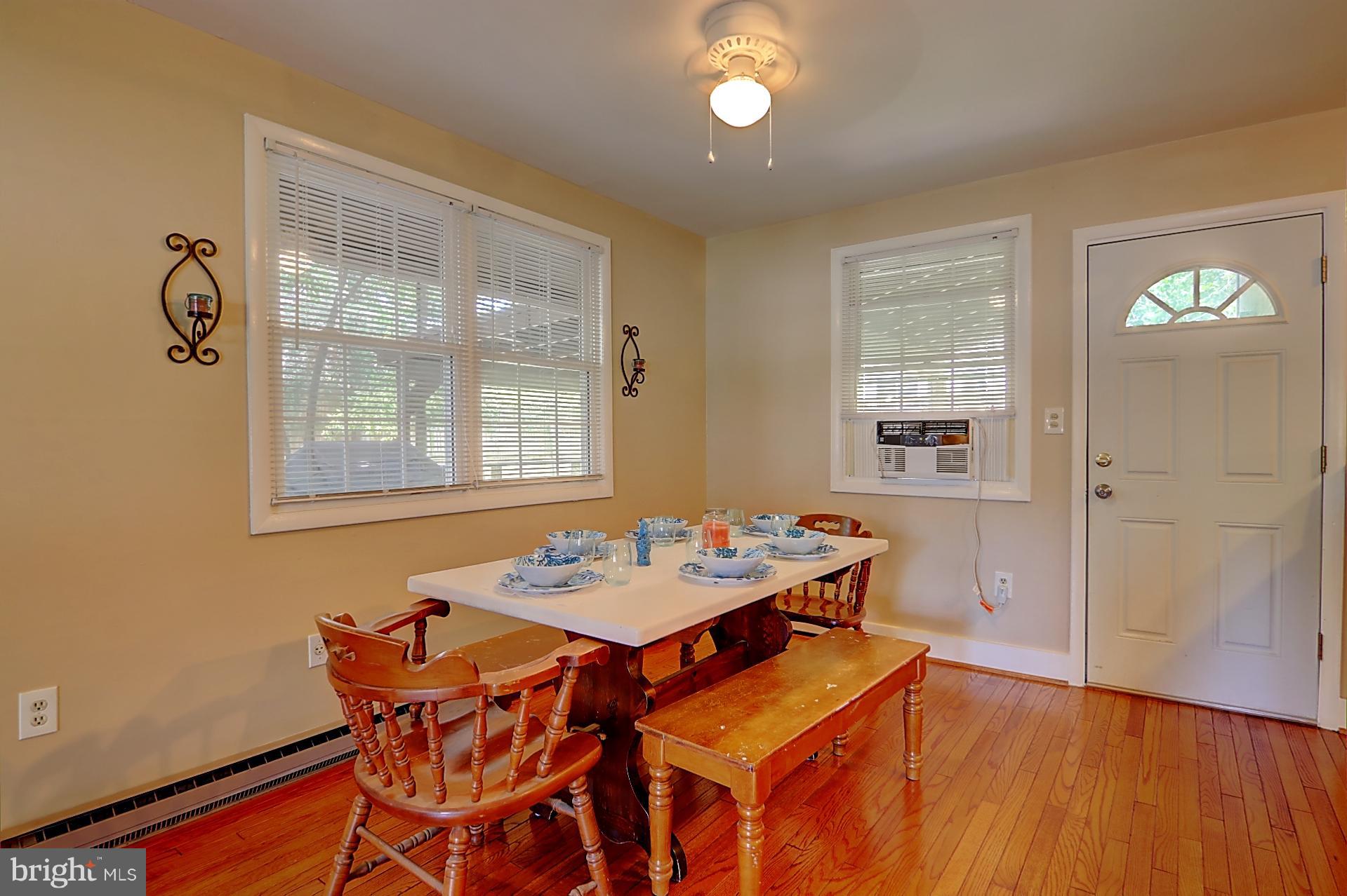 1614 Oriole Road Edgewater, MD 21037 - Photo 8 of 30 Dining Room