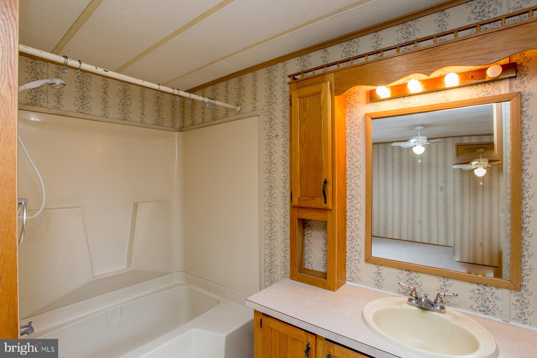 365 East Cherry Road, Unit 14 Quakertown, PA 18951 - Photo 24 of 31 Gallery Image 24