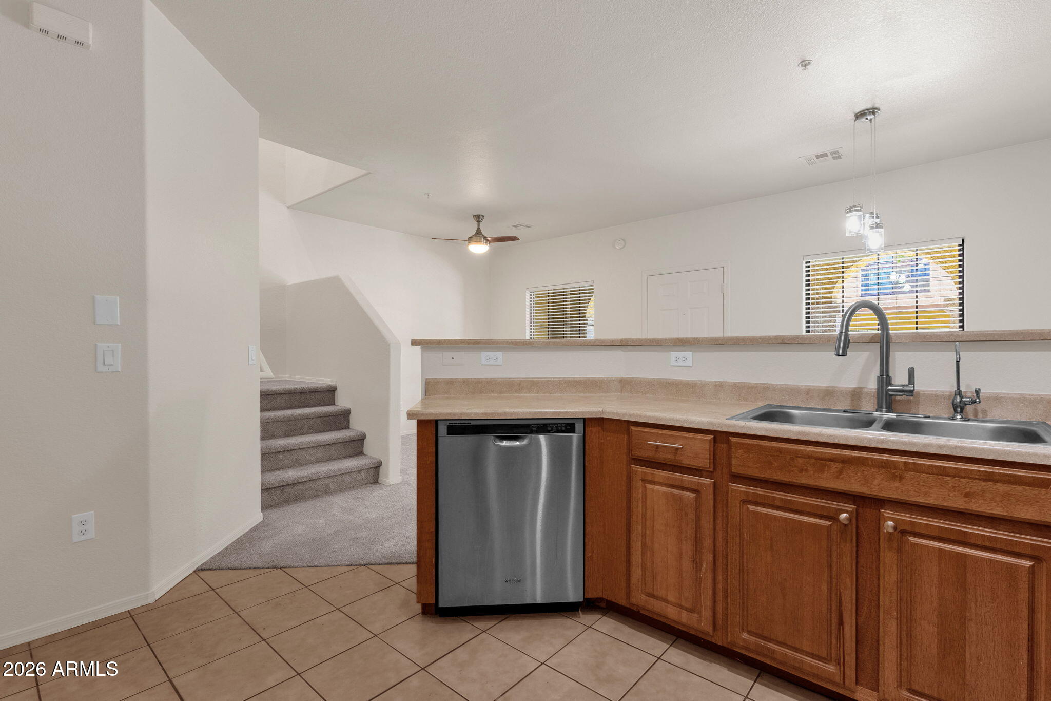 1702 East Bell Road, Unit 177 Phoenix, AZ 85022 - Photo 19 of 46 Kitchen