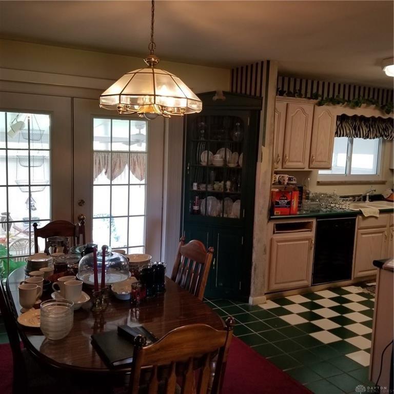 5777 Springboro Dayton, OH 45449 - Photo 8 of 16