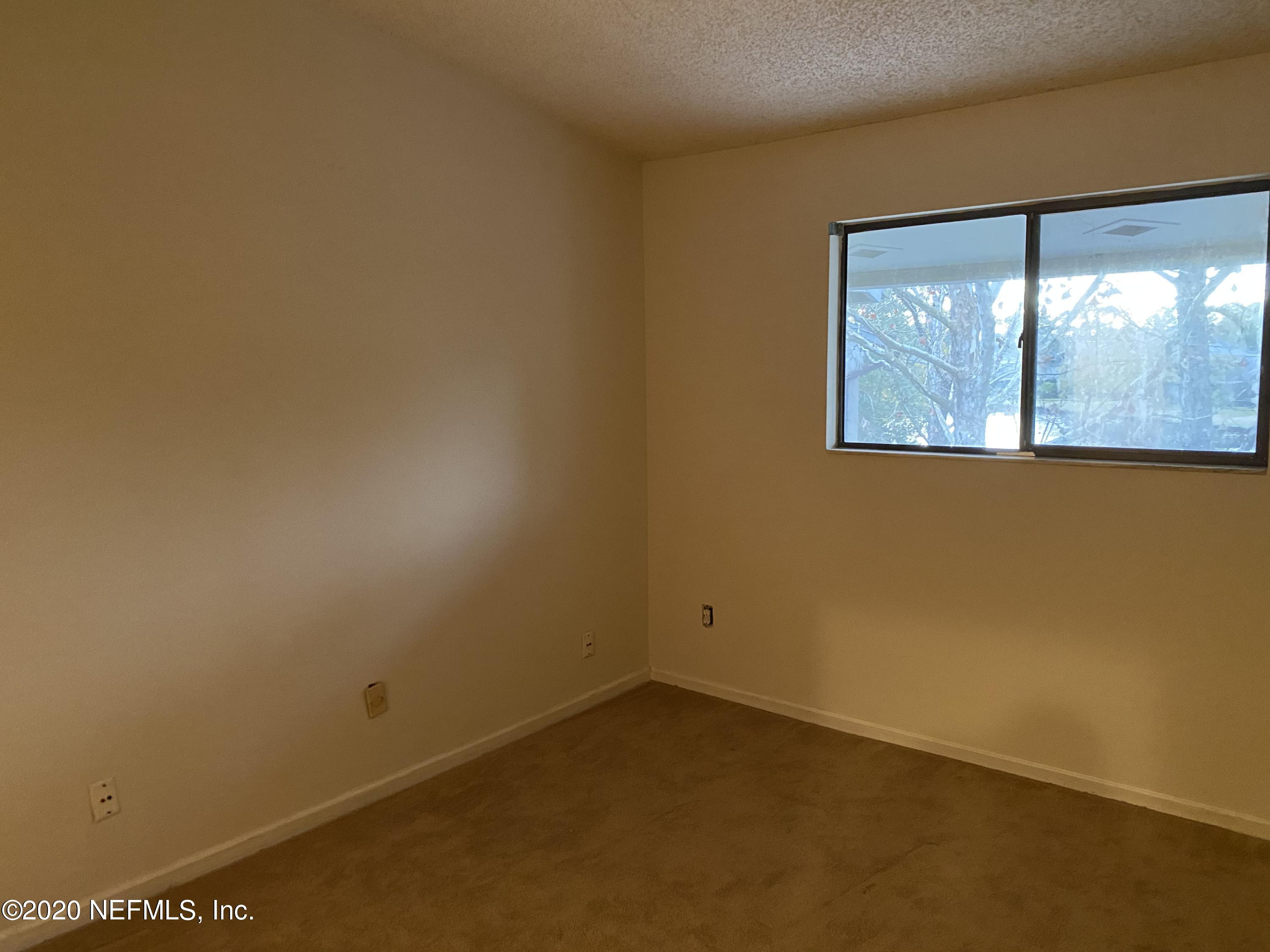 3801 Crown Point Road, Unit 3092 Jacksonville, FL 32257 - Photo 16 of 18 IMG_1353