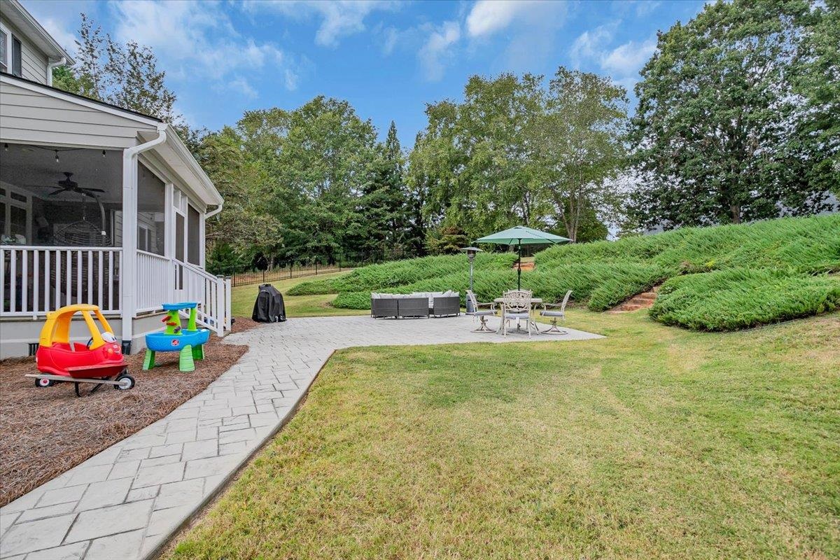 409 Arthurs Court Duncan, SC 29334 - Photo 47 of 50