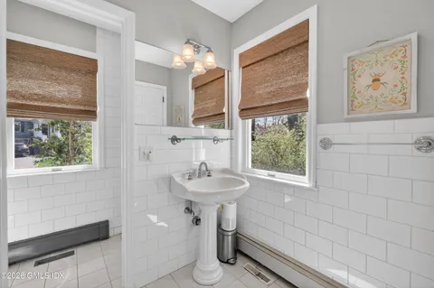 $1,795,000 | 20 Ridge Road, Cos Cob, CT 06807