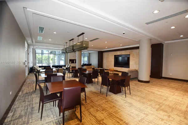 $6,500 | 801 Brickell Key Boulevard, Unit 1209, Miami, FL 33131