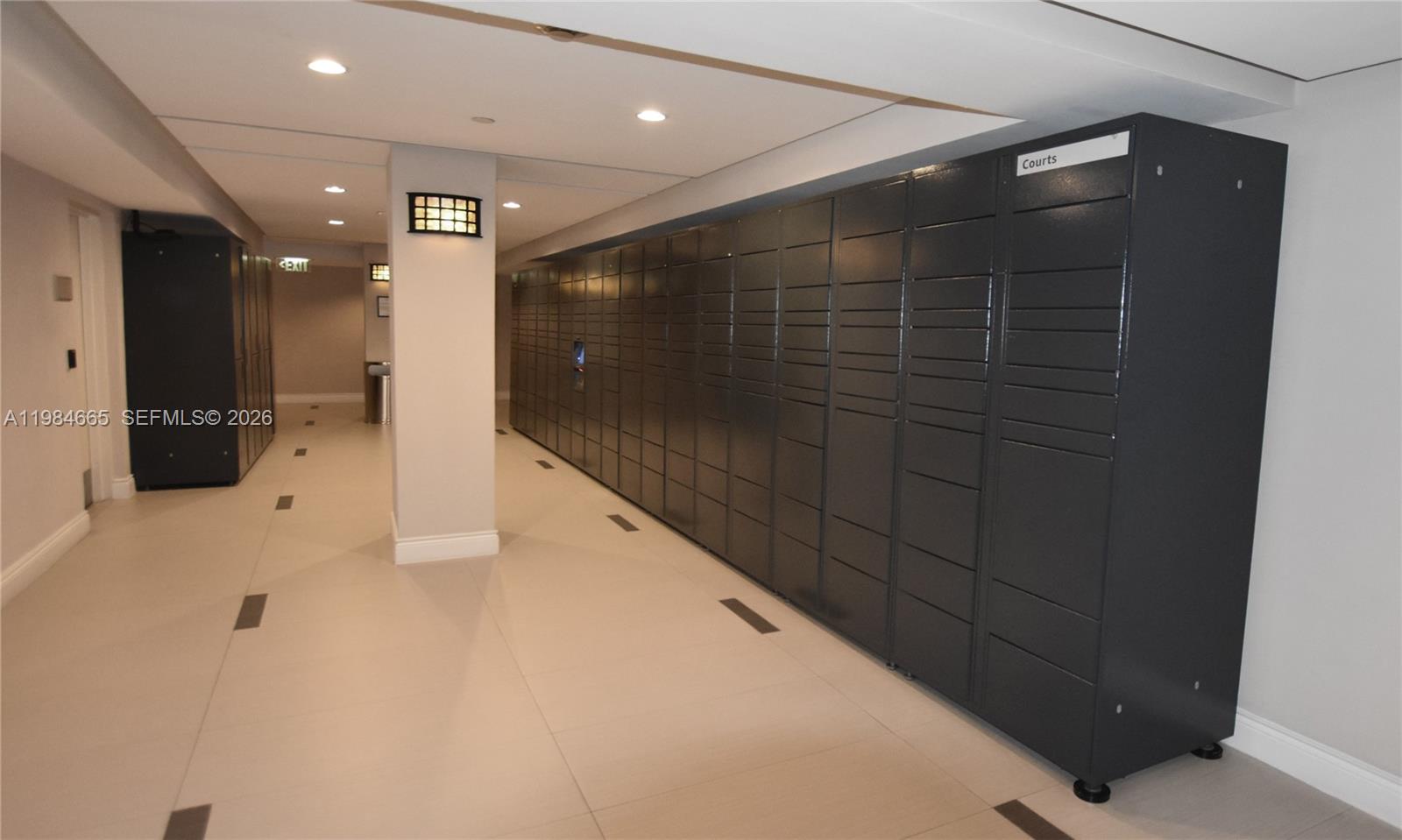 801 Brickell Key Boulevard, Unit 1209 Miami, FL 33131 - Photo 50 of 52 Amazon lockers