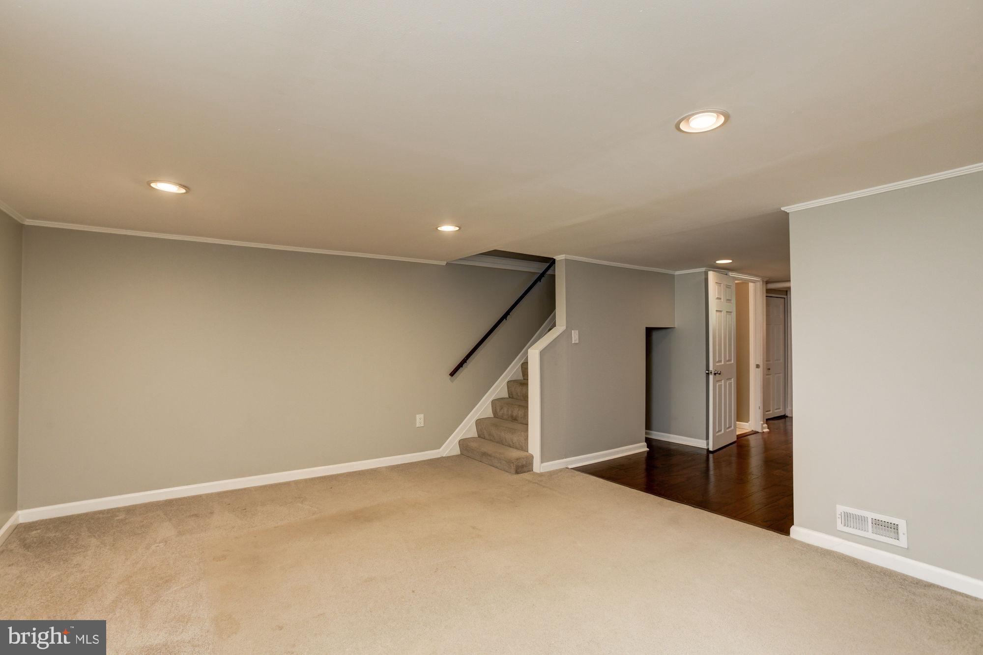 1116 Elm Road Halethorpe, MD 21227 - Photo 28 of 43