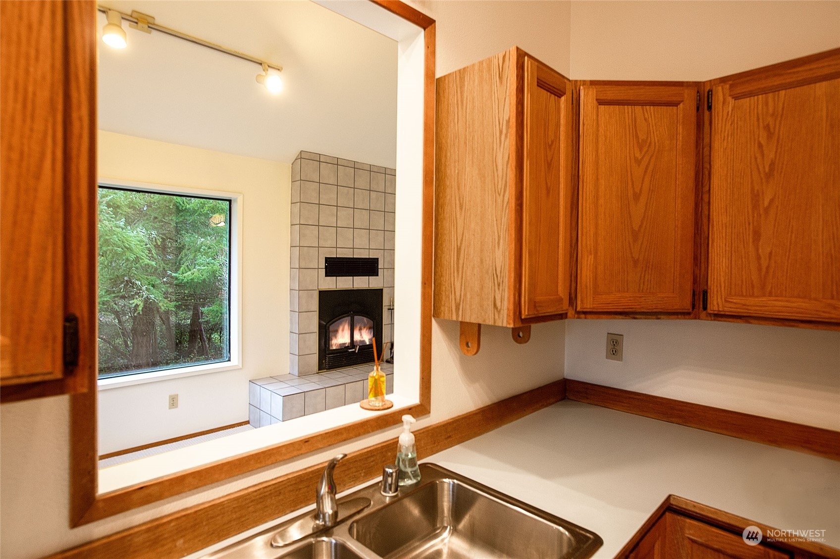 198 Ridgedale Road Friday Harbor, WA 98250 - Photo 11 of 39 a room with a large window and shower