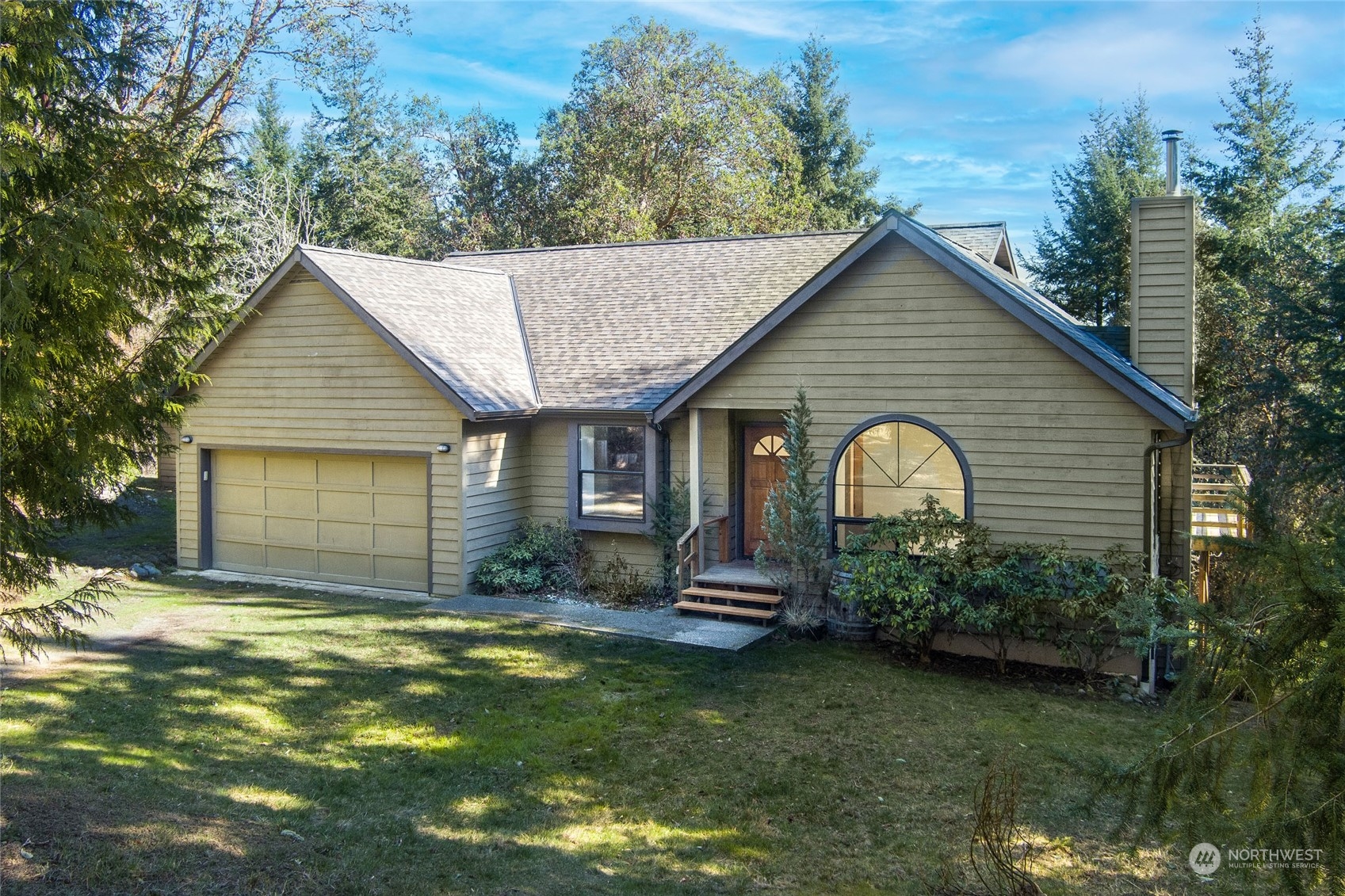 198 Ridgedale Road Friday Harbor, WA 98250 - Photo 4 of 39 a view of a house with a yard