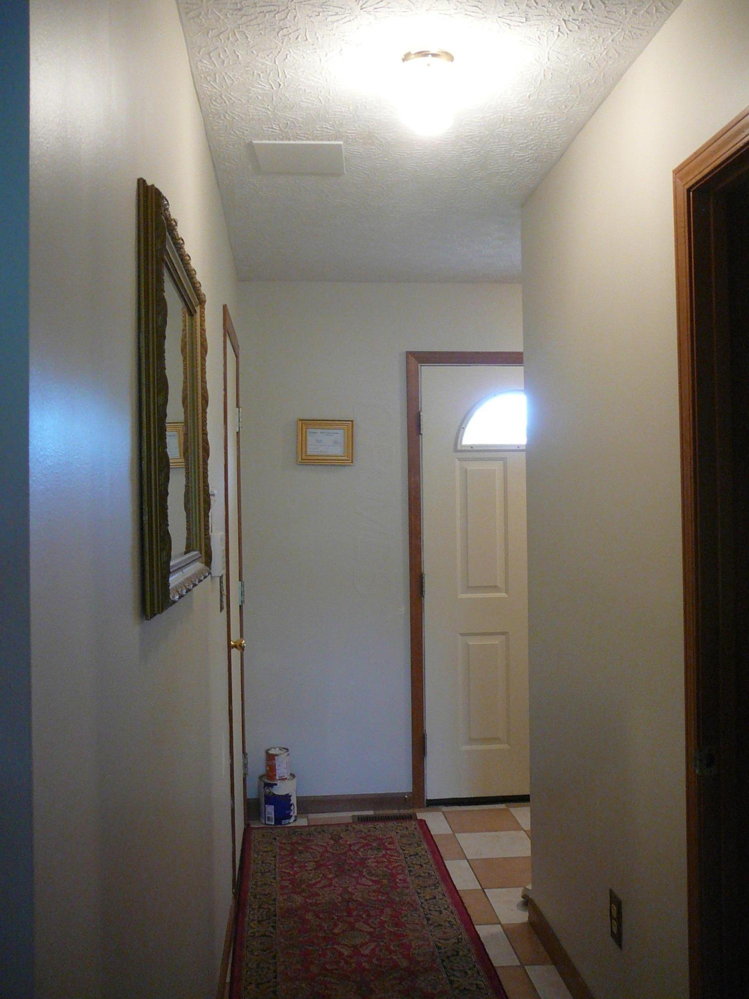 2474 Koebel Road Columbus, OH 43207 - Photo 13 of 38 Gallery Image 13