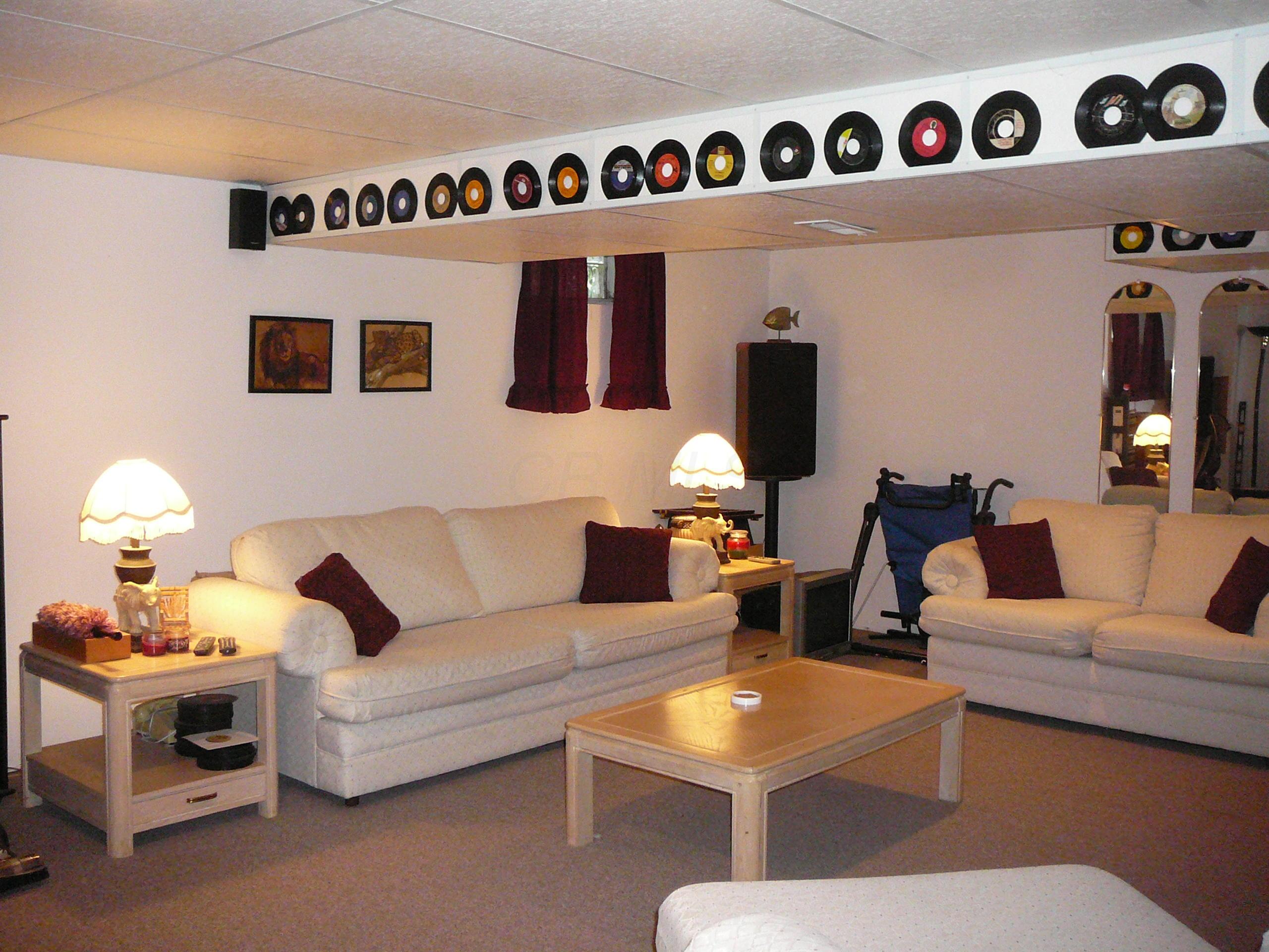 2474 Koebel Road Columbus, OH 43207 - Photo 18 of 38 Gallery Image 18