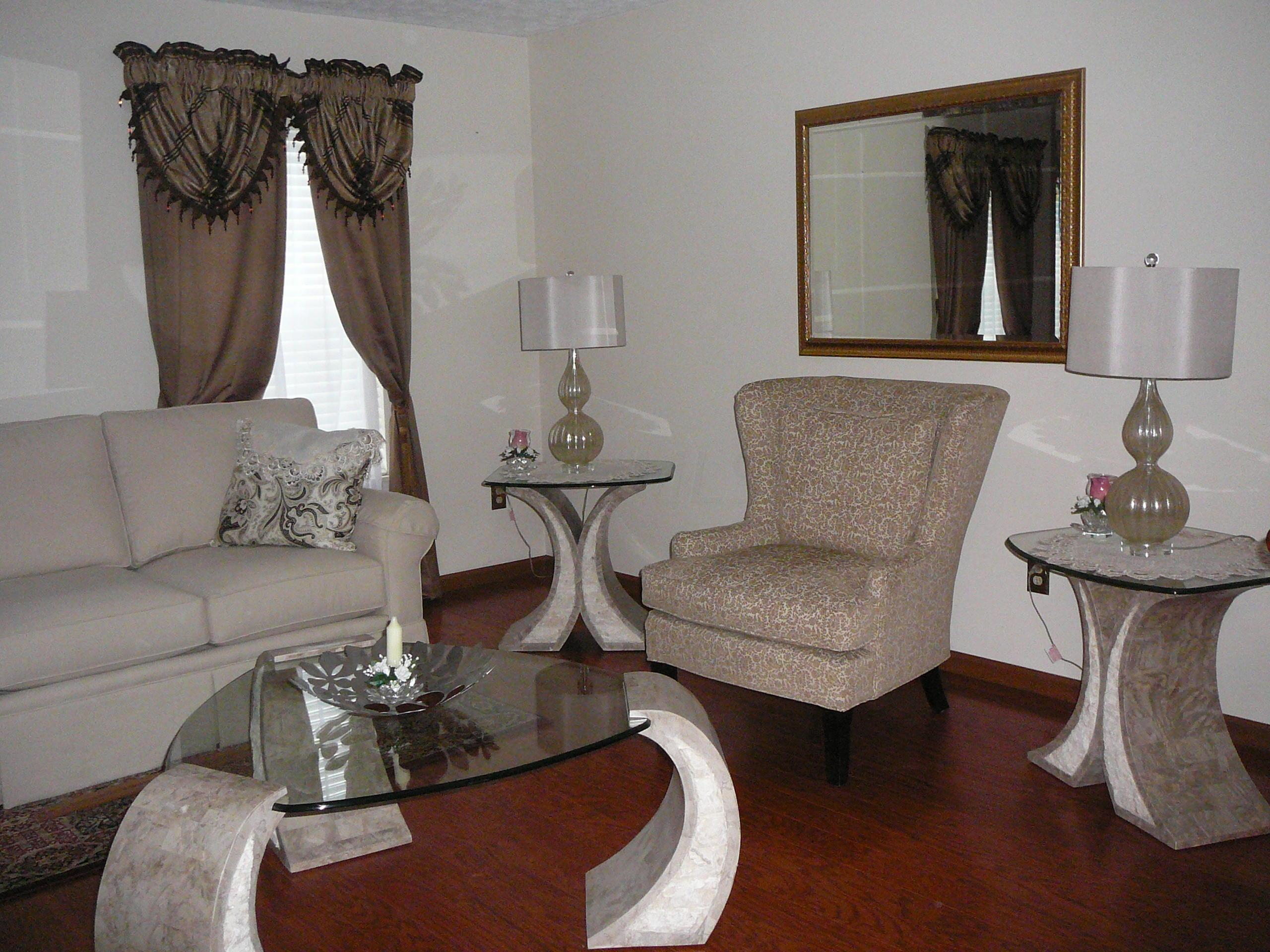 2474 Koebel Road Columbus, OH 43207 - Photo 4 of 38 Gallery Image 4