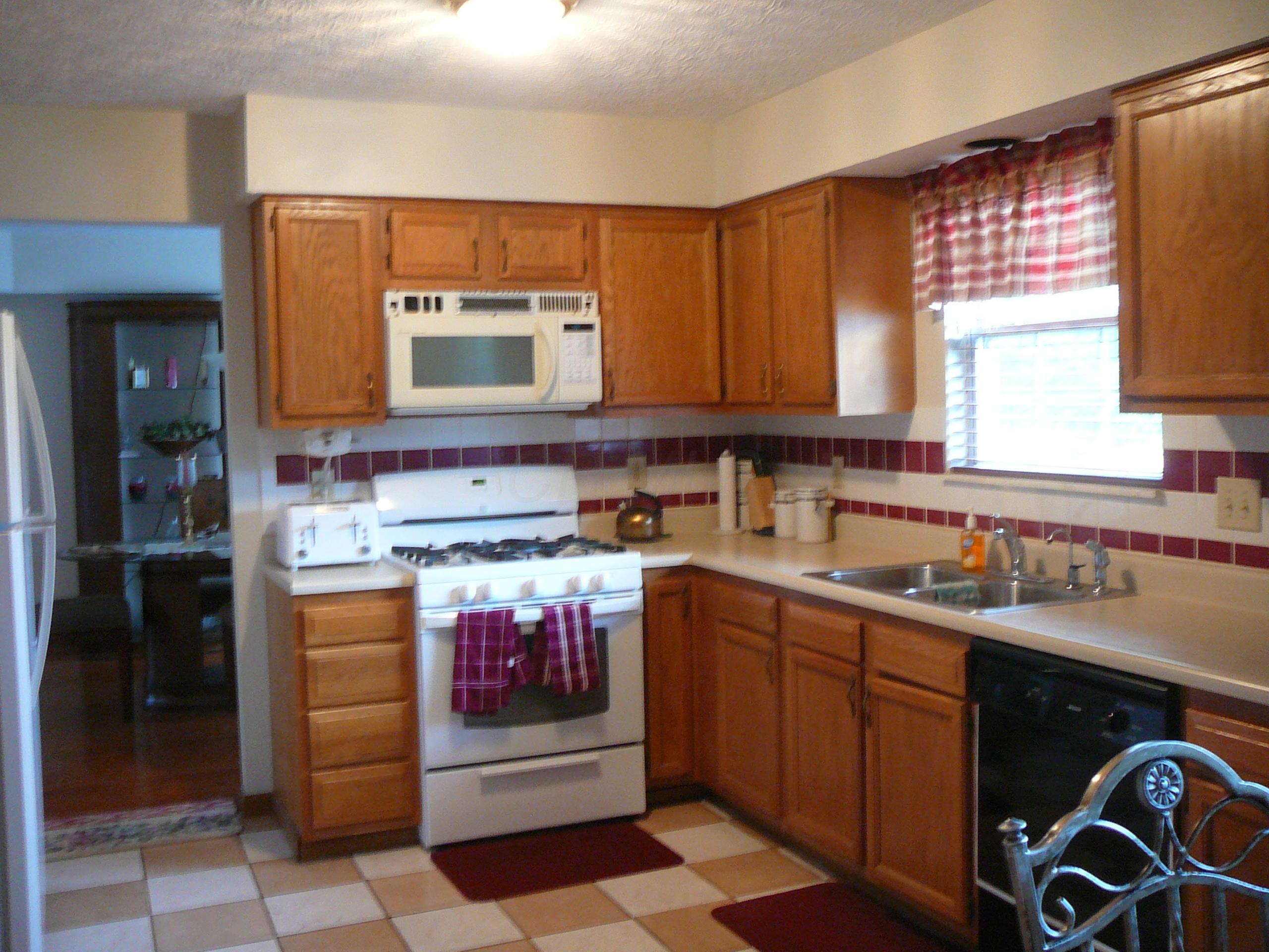 2474 Koebel Road Columbus, OH 43207 - Photo 7 of 38 Gallery Image 7