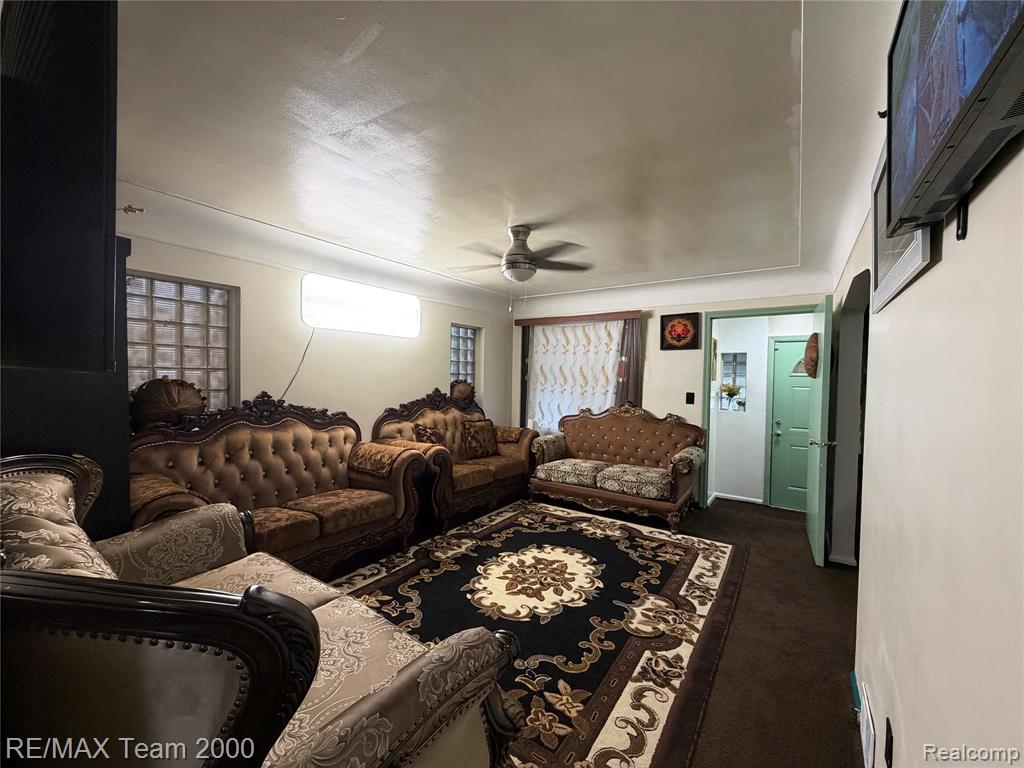 7313 Stout Street Detroit, MI 48228 - Photo 8 of 28
