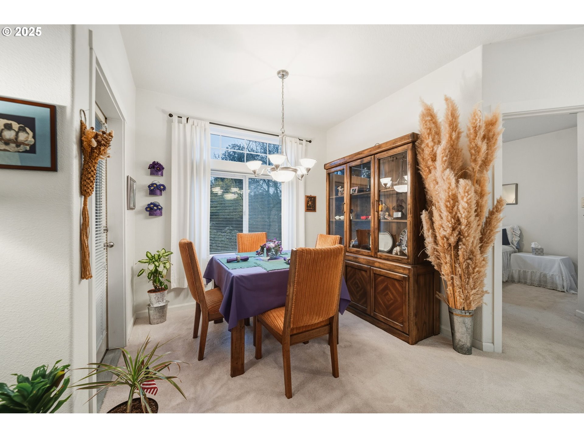 14615 Southwest Beard Road, Unit 101 Beaverton, OR 97007 - Photo 15 of 28 a dining room with furniture and window
