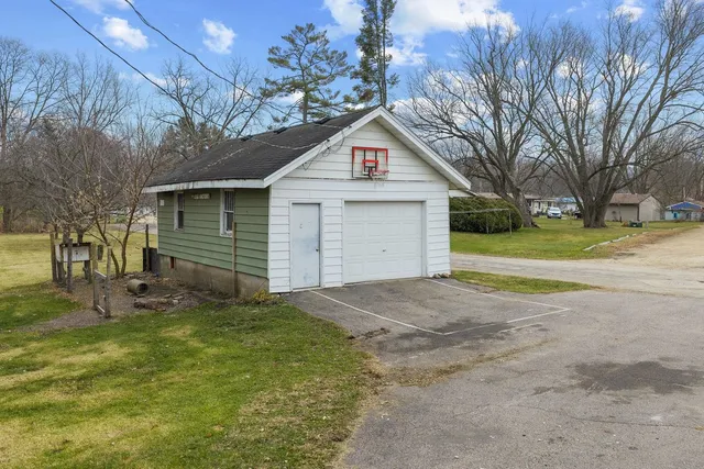 $157,000 | 1919 Allison Park Drive, Richland Center, WI 53581