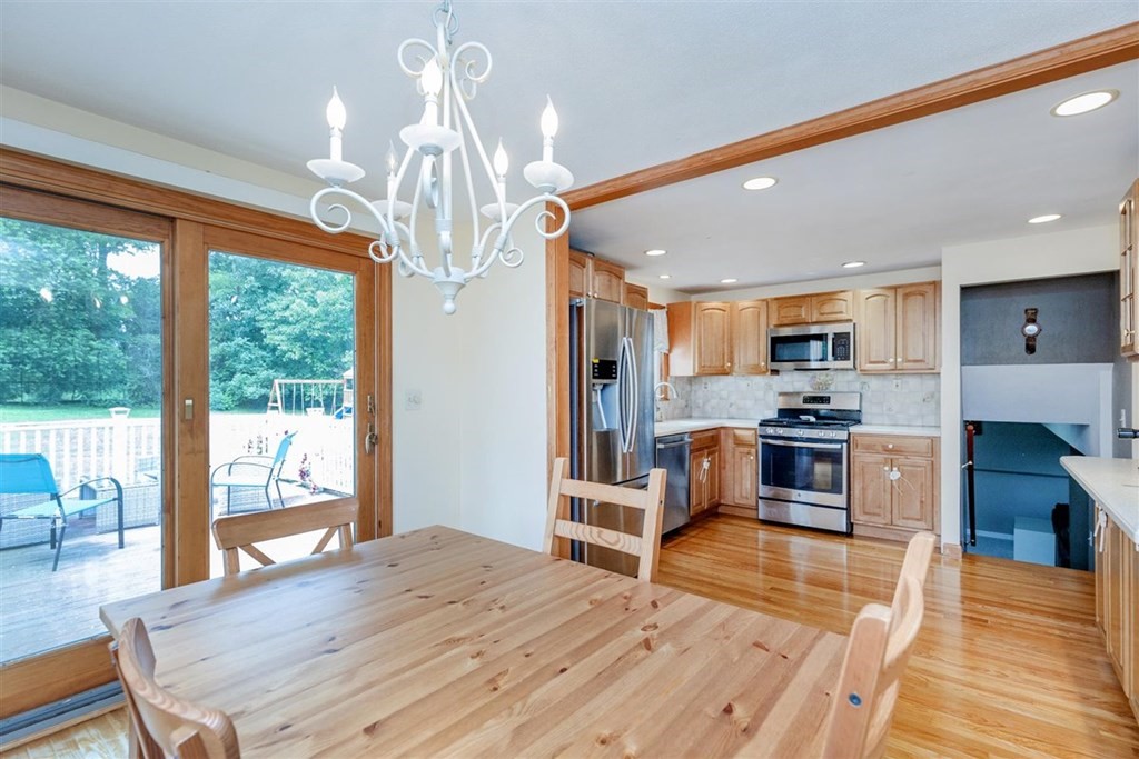 20 Cormier Road Burlington, MA 01803 - Photo 14 of 38 Gallery Image 14
