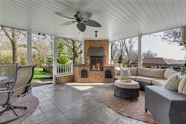 $714,900 | 126 Windy Ghoul Drive, Beaver, PA 15009