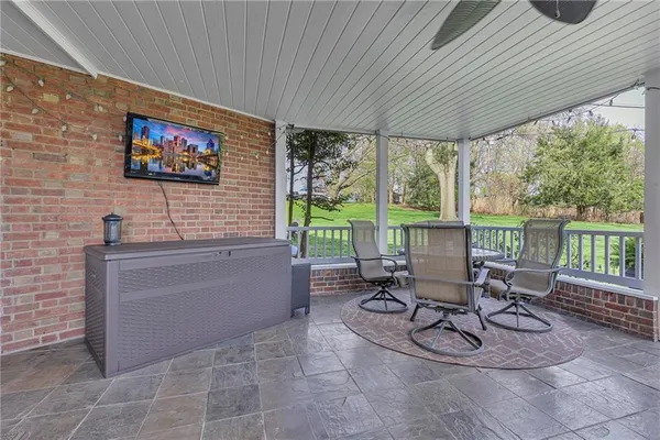 $714,900 | 126 Windy Ghoul Drive, Beaver, PA 15009
