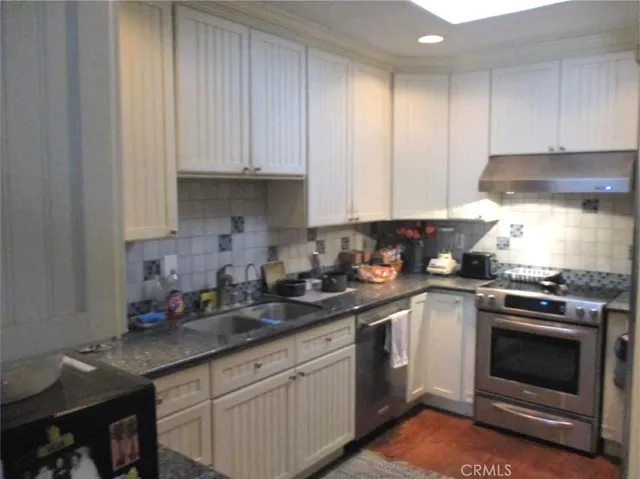 $689,000 | 777 East Valley Boulevard, Unit 125, Alhambra, CA 91801