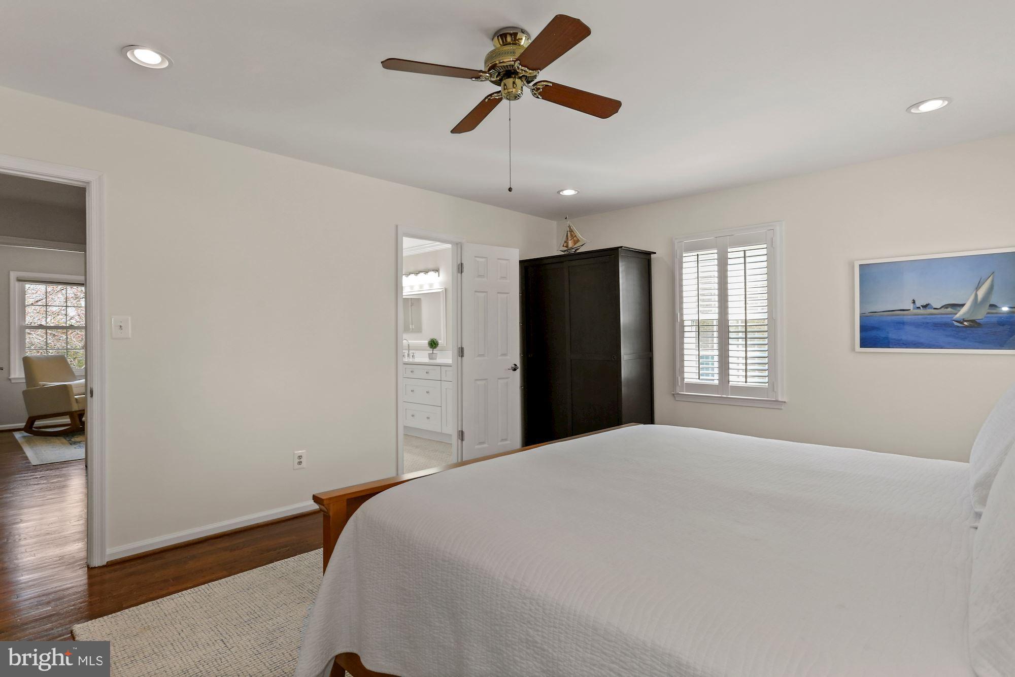 9512 Reach Road Potomac, MD 20854 - Photo 23 of 43 Primary Bedroom