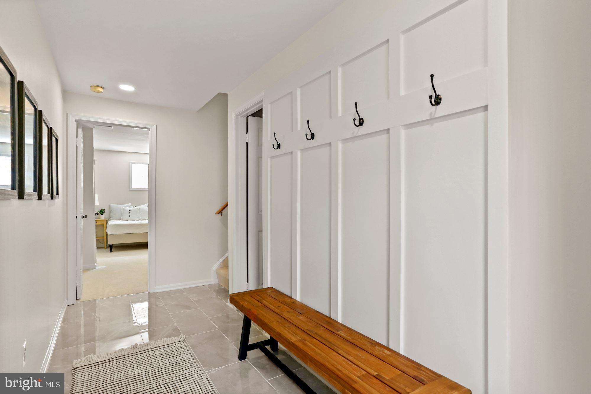 9512 Reach Road Potomac, MD 20854 - Photo 34 of 43 Lower Level Landing/Mudroom