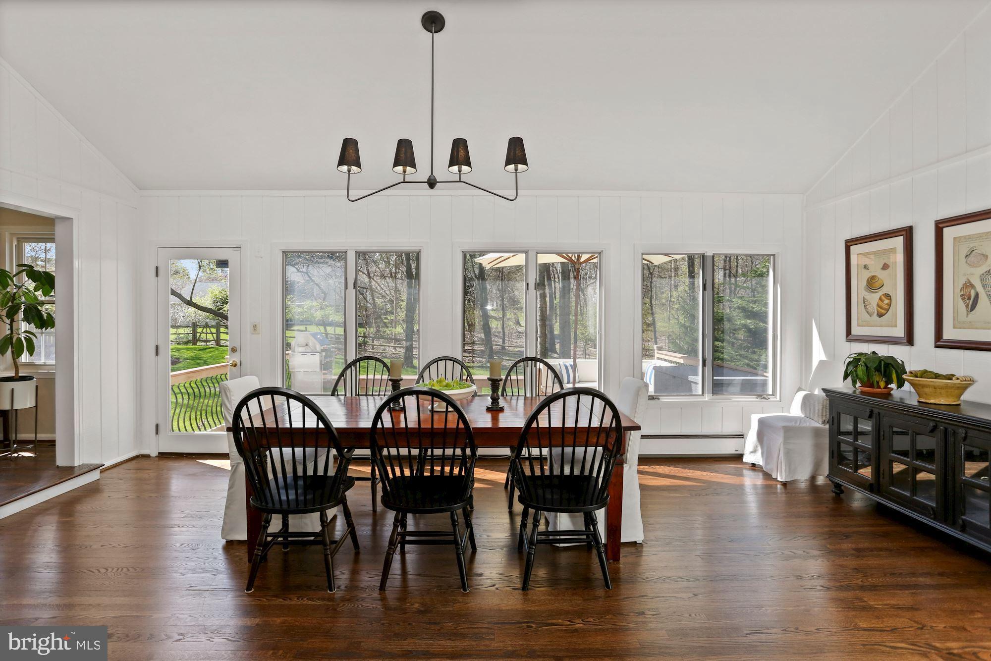 9512 Reach Road Potomac, MD 20854 - Photo 8 of 43 Dining Room