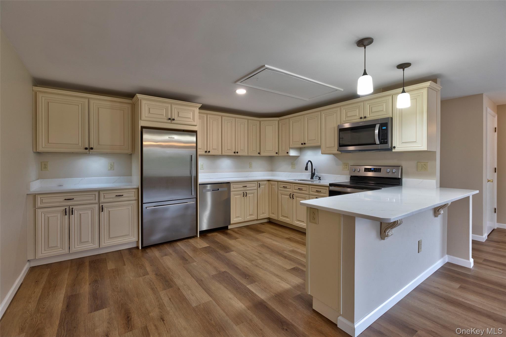 4 Low Road Wallkill, NY 12589 - Photo 28 of 50 kitchen for apartment