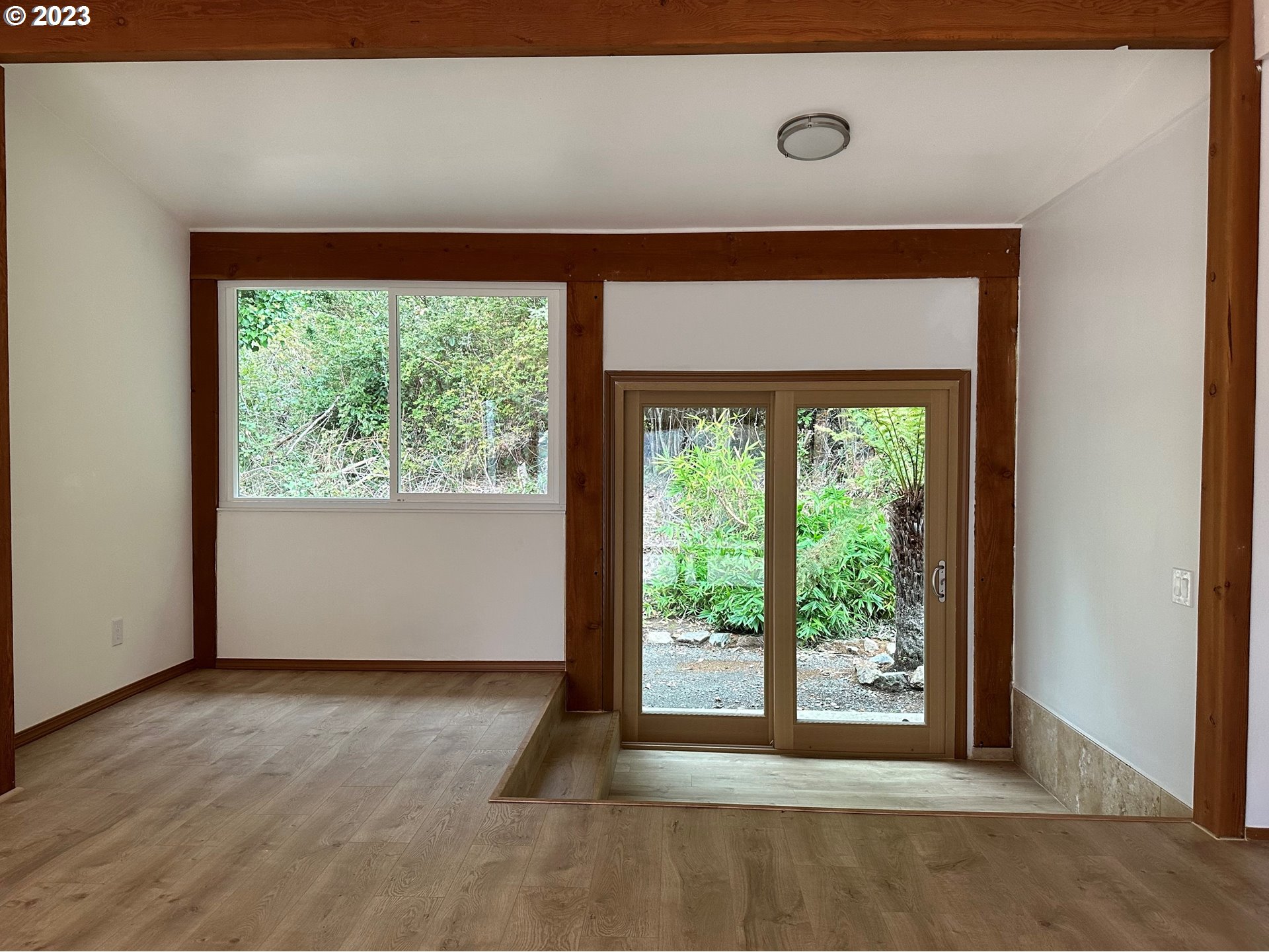 16996 Old County Road Brookings, OR 97415 - Photo 3 of 22 Gallery Image 3