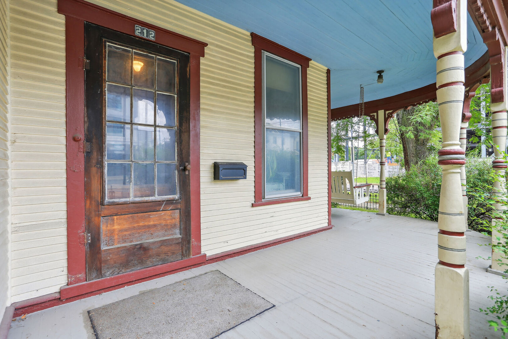 212 East University Avenue Champaign, IL 61820 - Photo 4 of 43