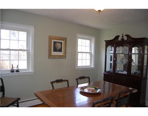 10 Old River Road Barrington, RI 02806 - Photo 4 of 11 Dining Room.