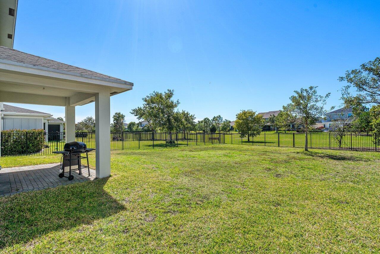 943 Ember Ridge Run Loxahatchee, FL 33470 - Photo 27 of 63 040-943EmberRidgeRun-Loxahatchee-FL-3347