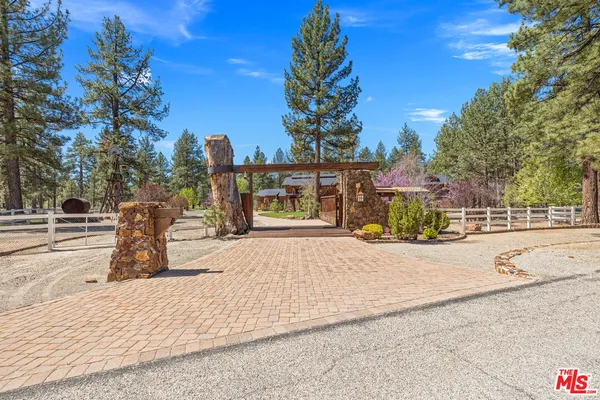 $1,999,000 | 35849 Butterfly Peak Road, Mountain Center, CA 92561