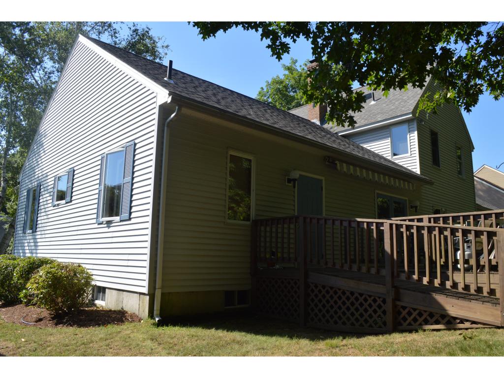 16 Hubbard Road Dover, NH 03820 - Photo 6 of 35