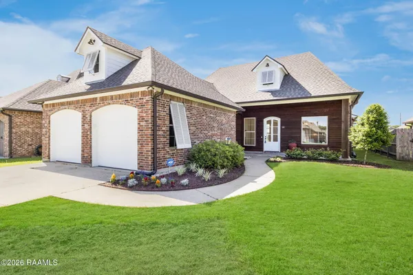 $399,000 | 111 Phelps Drive, Youngsville, LA 70592