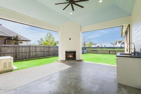 $399,000 | 111 Phelps Drive, Youngsville, LA 70592