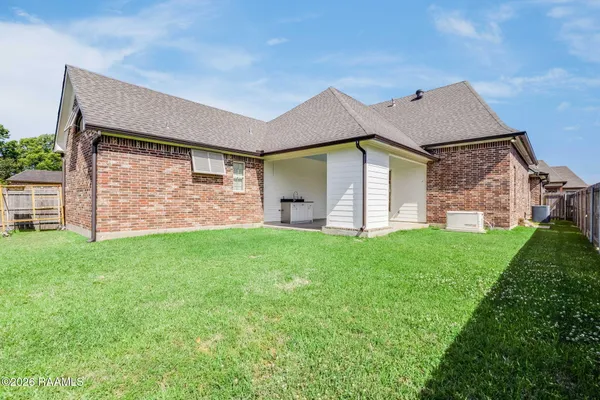 $399,000 | 111 Phelps Drive, Youngsville, LA 70592