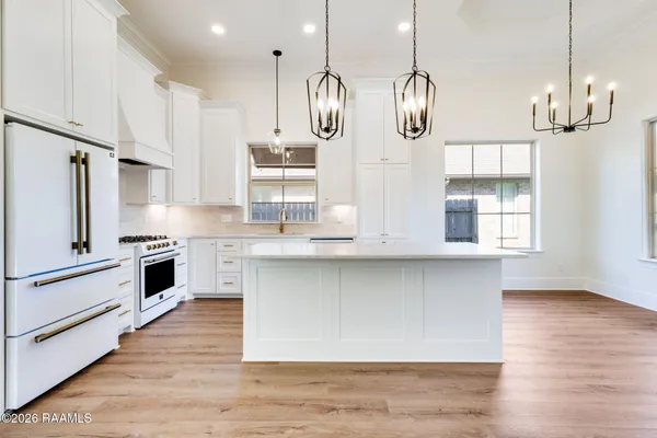 $399,000 | 111 Phelps Drive, Youngsville, LA 70592