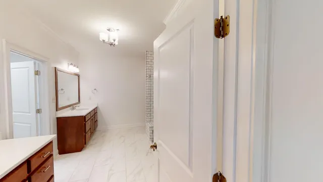 $3,995 | 800 Market Street, Unit 404, Chattanooga, TN 37402