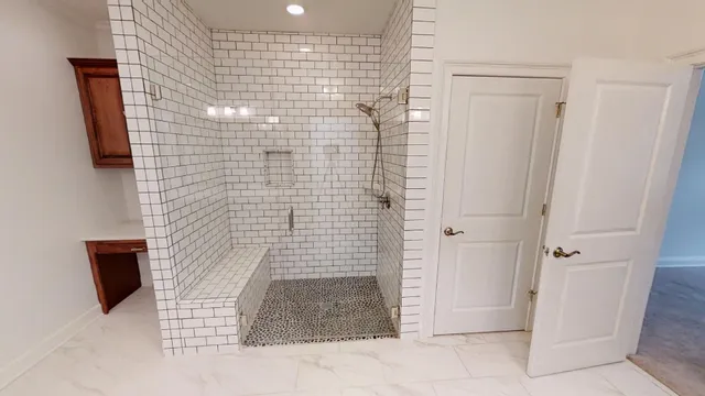 $3,995 | 800 Market Street, Unit 404, Chattanooga, TN 37402