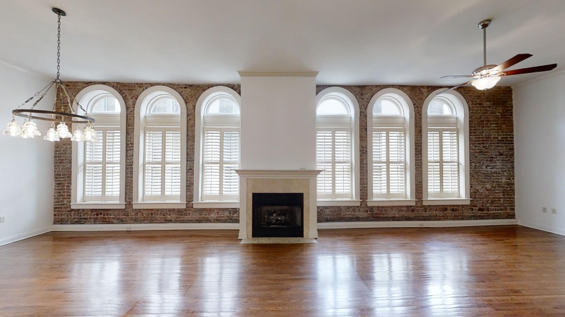 800 Market Street, Unit 404 Chattanooga, TN 37402 - Photo 3 of 37 Loveman