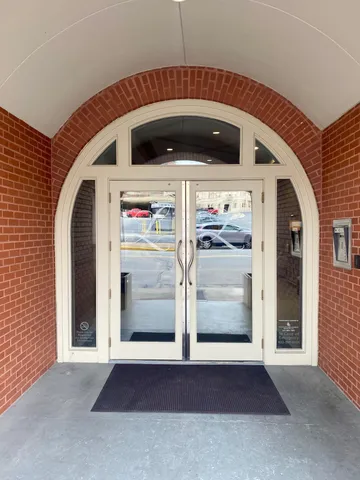 $3,995 | 800 Market Street, Unit 404, Chattanooga, TN 37402