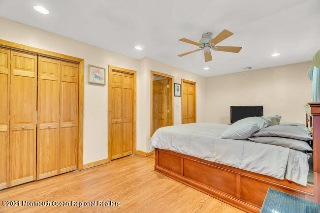 505 South Cooks Bridge Road Jackson, NJ 08527 - Photo 18 of 30 a bedroom with a bed and a window